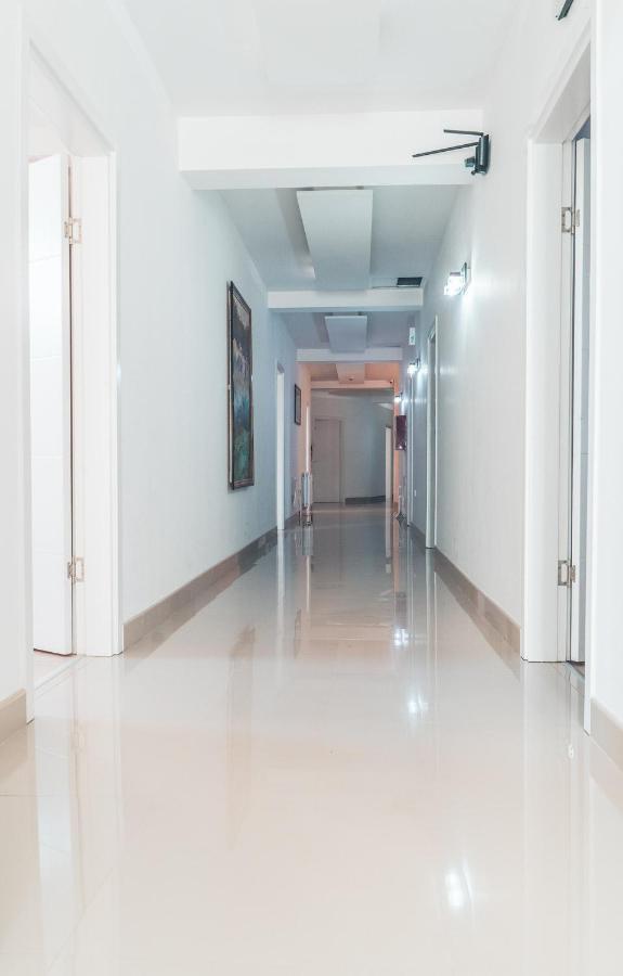 Hotel Zeleni Vir Ni Екстериор снимка