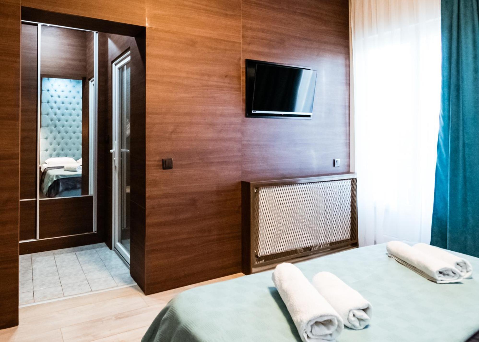 Hotel Zeleni Vir Ni Екстериор снимка